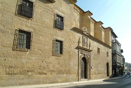 Visita la Iglesia y Convento de la Encarnación en Alcalá la Real