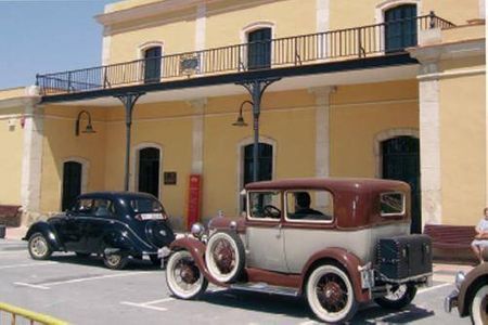 Visita el Museo de la Automoción Antigua en Lucena