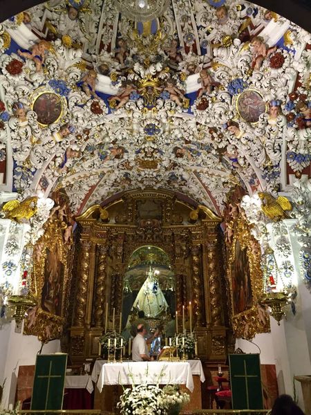 Visita el Santuario de la Virgen de Araceli en Lucena