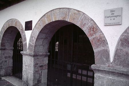Visita el Silo de Carlomagno en Orreaga (Roncesvalles)
