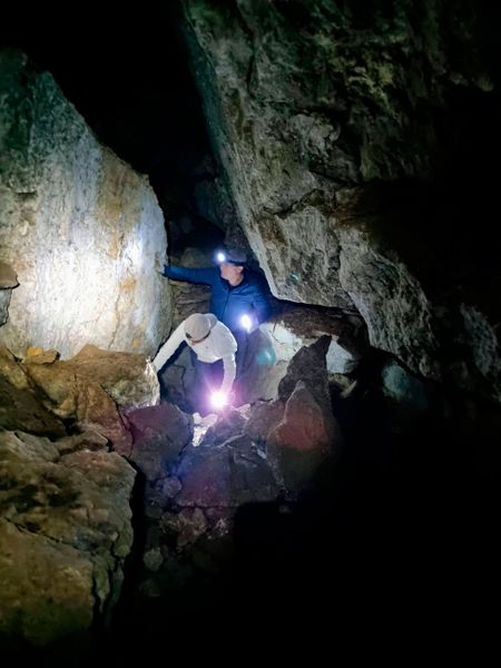 Visita la Cueva de Castellar en Martín de la Jara