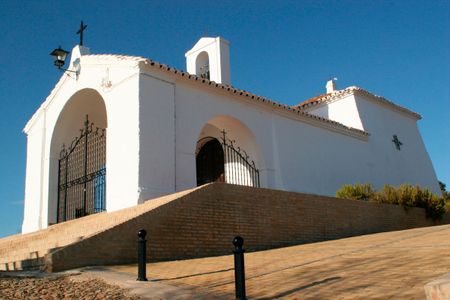 Visita la Ermita de Santa Bárbara en Santa Bárbara de Casa