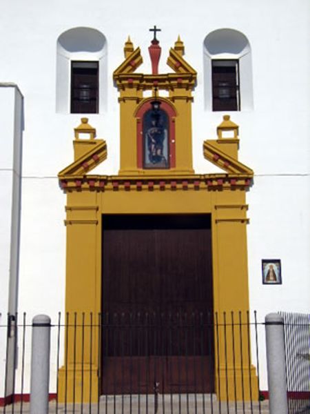 Visita la Iglesia de San Roque   en Arahal