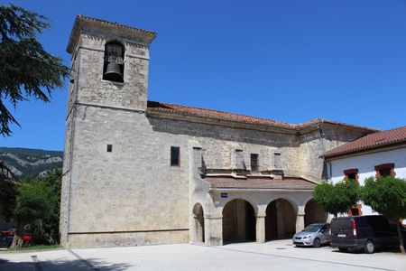Visita la parroquia de San Martín en Hiriberri (Villanueva de Aezkoa)